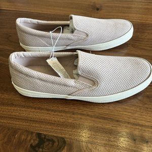 Old Navy Slip on Casual Sneakers Women's Size 8 Perforated Faux Suede NEW